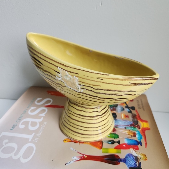 Vintage Mid Century Modern McCoy Yellow Harmony Planter - Picture 7 of 10